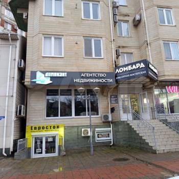 Продается Нежилое помещение, 75,4 м²