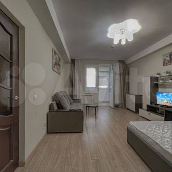 Продается 1-комнатная квартира, 45 м²