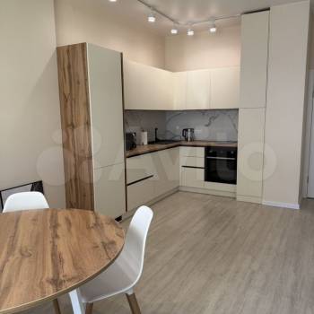 Сдается 2-х комнатная квартира, 60 м²
