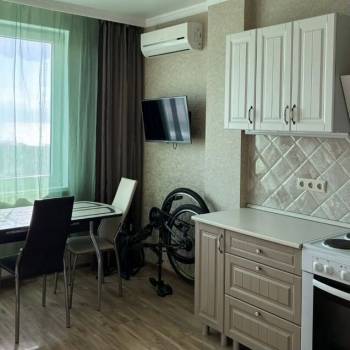 Продается 1-комнатная квартира, 56 м²