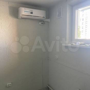 Сдается Нежилое помещение, 18 м²