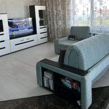 Сдается 2-х комнатная квартира, 75 м²