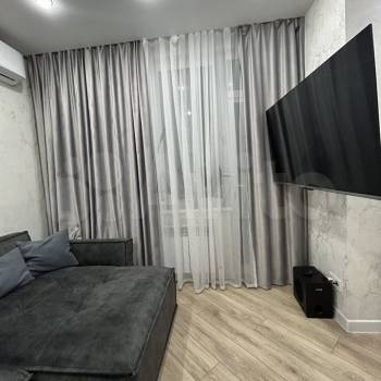 Продается 1-комнатная квартира, 40,6 м²