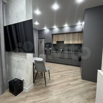 Продается 1-комнатная квартира, 40,6 м²