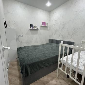 Продается 1-комнатная квартира, 40,6 м²