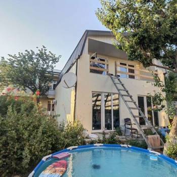 Продается Дом, 210 м²