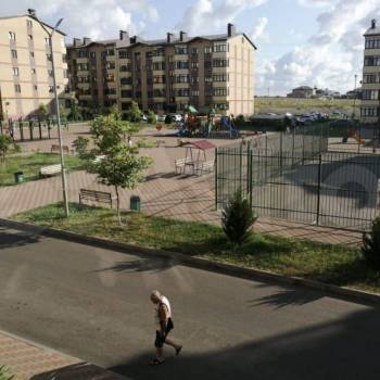 Сдается 1-комнатная квартира, 40 м²