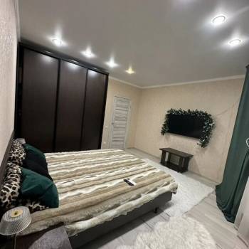 Продается 1-комнатная квартира, 41 м²