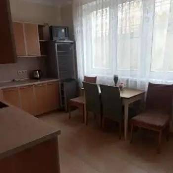 Сдается 2-х комнатная квартира, 70 м²