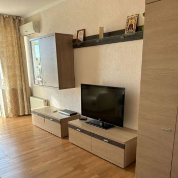 Сдается 2-х комнатная квартира, 65 м²