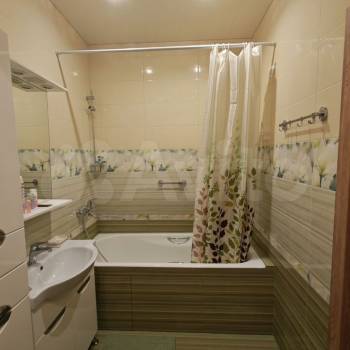 Продается 2-х комнатная квартира, 65,2 м²