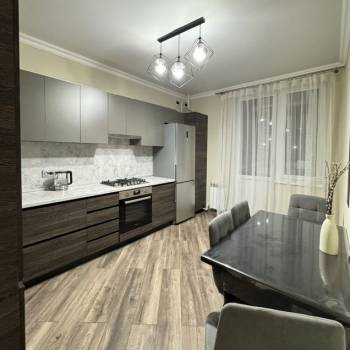Сдается 1-комнатная квартира, 41 м²