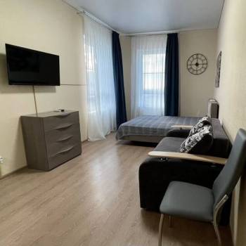 Продается 1-комнатная квартира, 45 м²