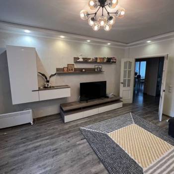 Сдается 2-х комнатная квартира, 66 м²