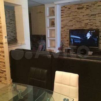Продается Дом, 374 м²