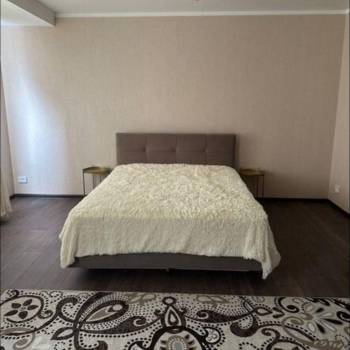 Сдается 1-комнатная квартира, 46 м²