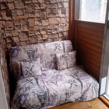 Продается 1-комнатная квартира, 27 м²