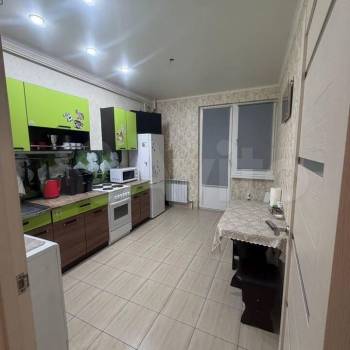 Продается 1-комнатная квартира, 40,5 м²