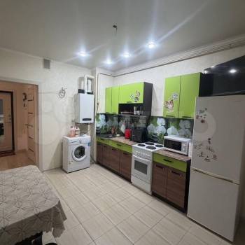 Продается 1-комнатная квартира, 40,5 м²