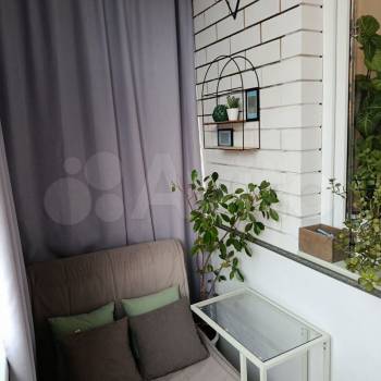 Продается 1-комнатная квартира, 40,6 м²