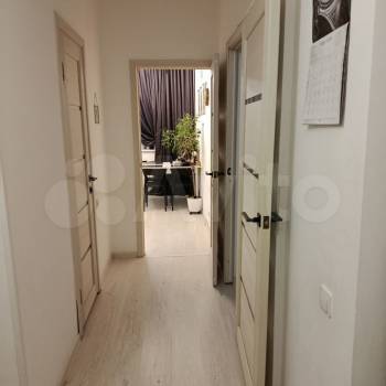 Продается 1-комнатная квартира, 40,6 м²