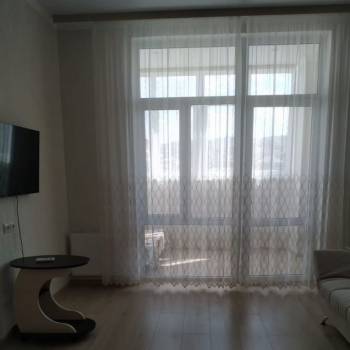 Сдается 1-комнатная квартира, 37 м²