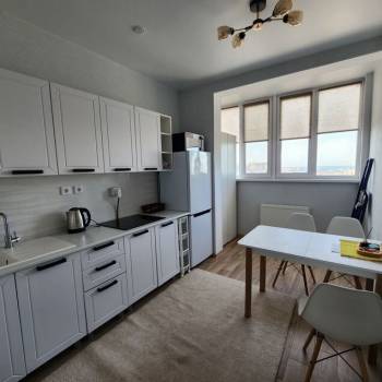 Продается 1-комнатная квартира, 38 м²