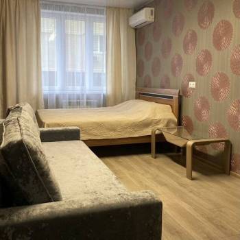 Сдается 1-комнатная квартира, 38 м²