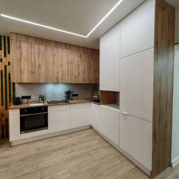 Продается 1-комнатная квартира, 32 м²