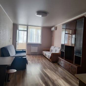 Продается 1-комнатная квартира, 33 м²