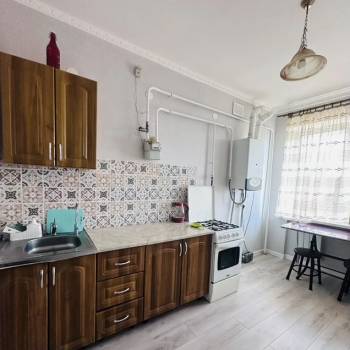 Сдается 1-комнатная квартира, 43 м²
