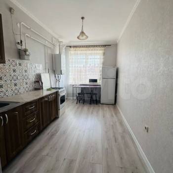 Сдается 1-комнатная квартира, 43 м²