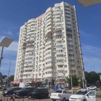 Сдается 2-х комнатная квартира, 70 м²