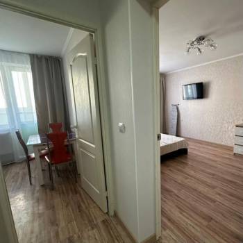 Сдается 1-комнатная квартира, 39 м²