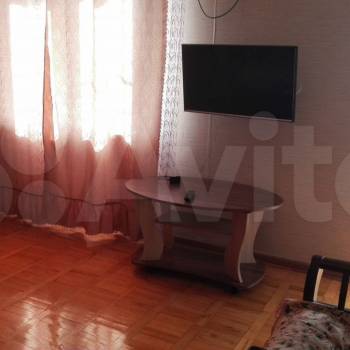 Сдается 1-комнатная квартира, 46 м²