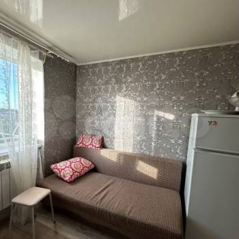 Продается 1-комнатная квартира, 13,5 м²