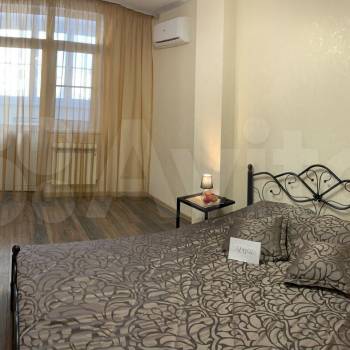 Сдается 1-комнатная квартира, 39 м²