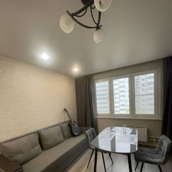 Сдается 1-комнатная квартира, 37 м²