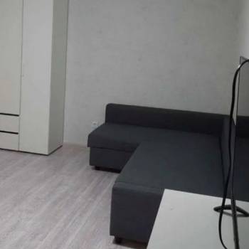 Продается 1-комнатная квартира, 38 м²