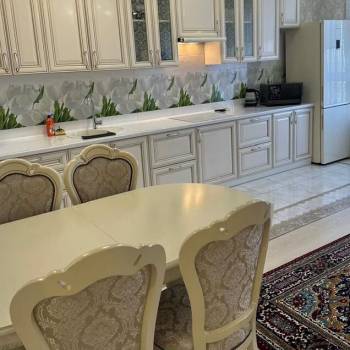 Продается 2-х комнатная квартира, 79 м²