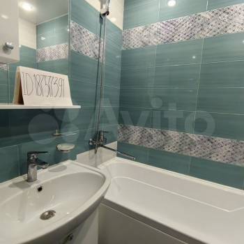 Продается 3-х комнатная квартира, 63 м²