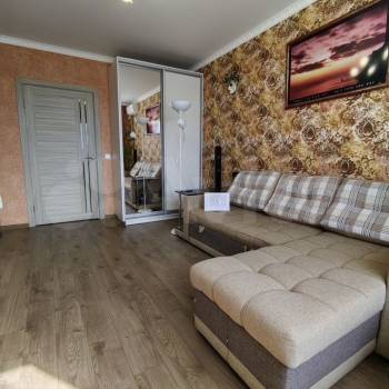 Продается 3-х комнатная квартира, 63 м²
