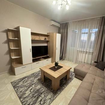 Сдается 1-комнатная квартира, 45,5 м²