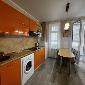 Продается 1-комнатная квартира, 33 м²