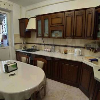 Продается 1-комнатная квартира, 43 м²