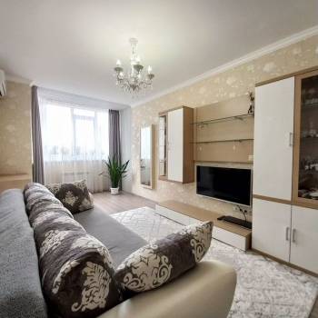 Продается 2-х комнатная квартира, 63 м²