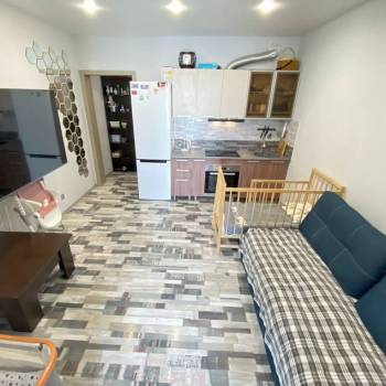 Продается 1-комнатная квартира, 28 м²