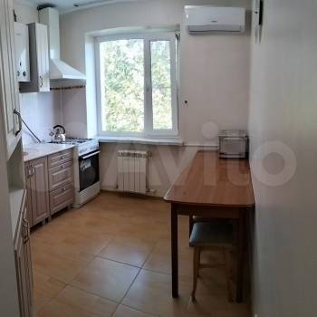 Продается 3-х комнатная квартира, 50 м²