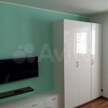 Продается 1-комнатная квартира, 28 м²