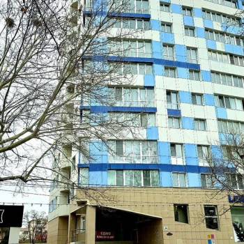 Продается 3-х комнатная квартира, 108 м²